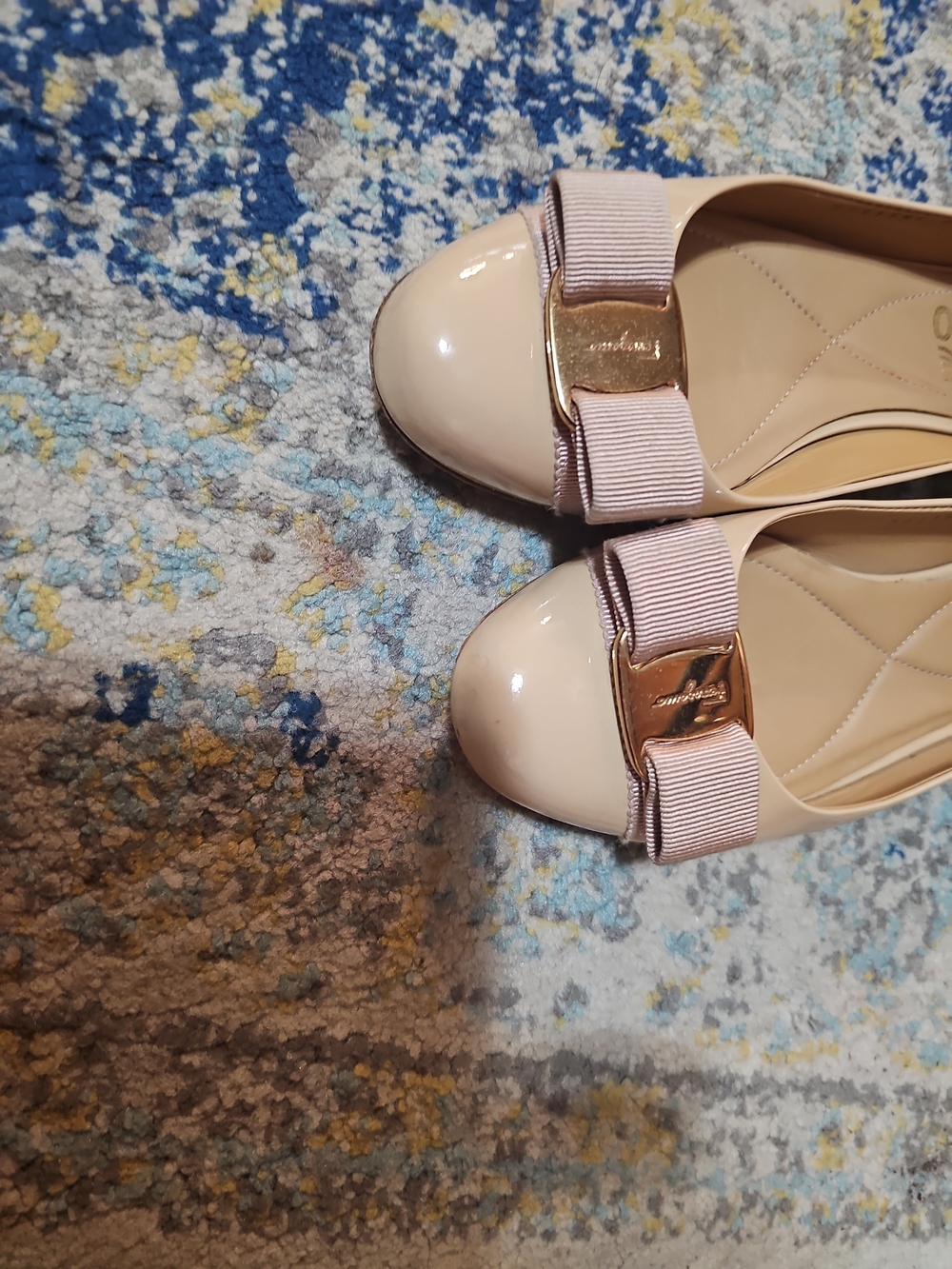 FERRAGAMO Varina Patent Leather Ballet Flats Size 6B - Picture 3 of 10